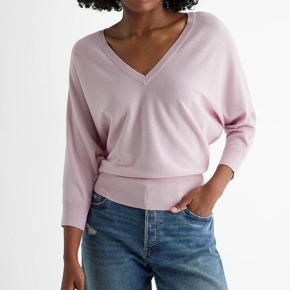 Express Light Pink V-Neck Sweater Size XL - Picture 2 of 8